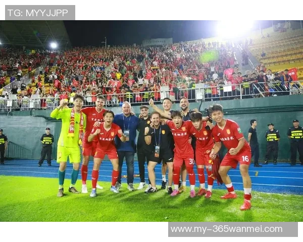 足球16究竟是谁揭秘这位神秘球员的传奇故事与成就