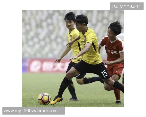 银河足球队前锋的精彩表现与未来发展潜力分析